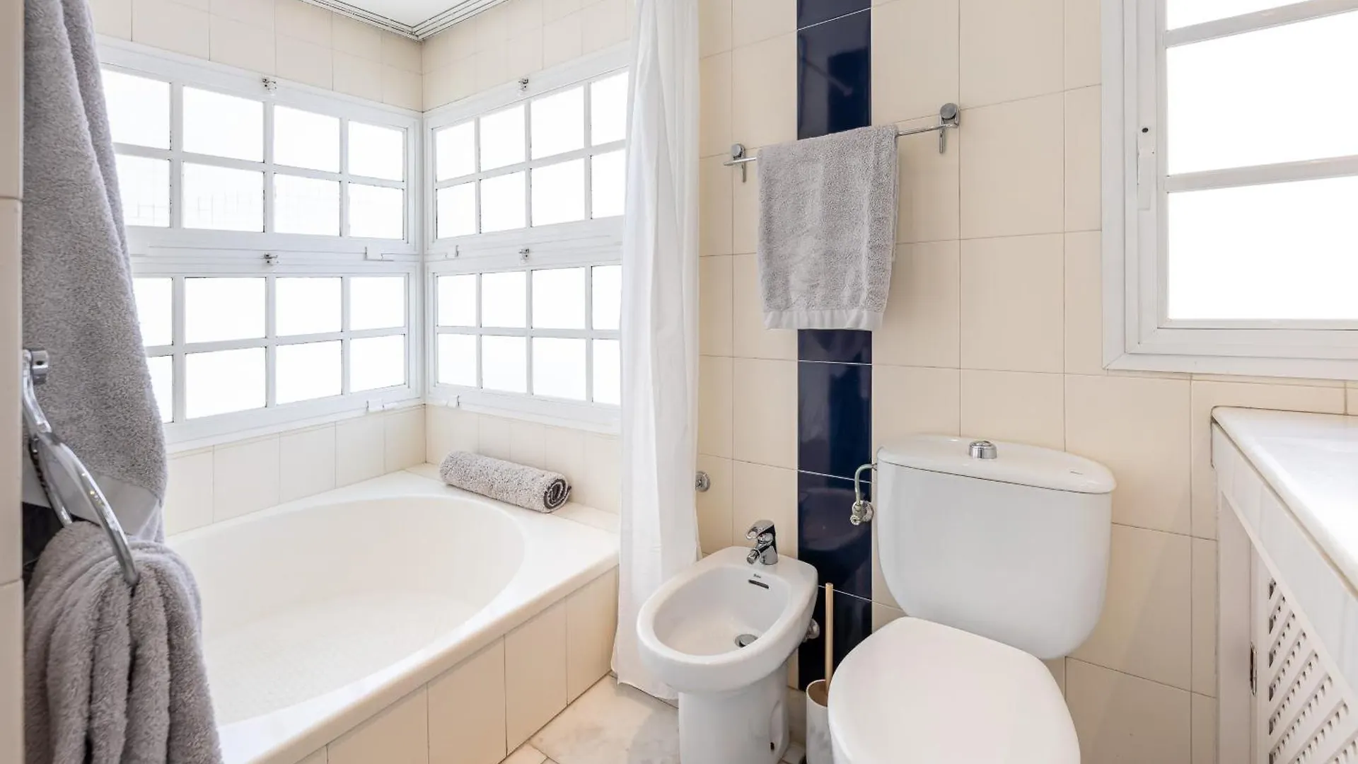 Appartamento Vivendos - Bn02 - Puerto Marina Benalmádena